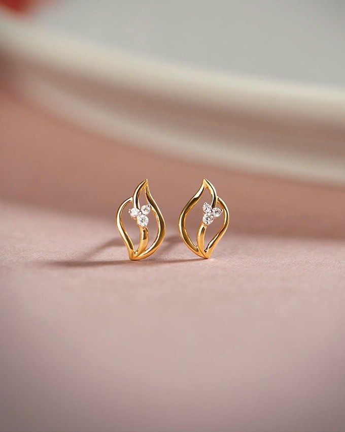 Earrings piece 2