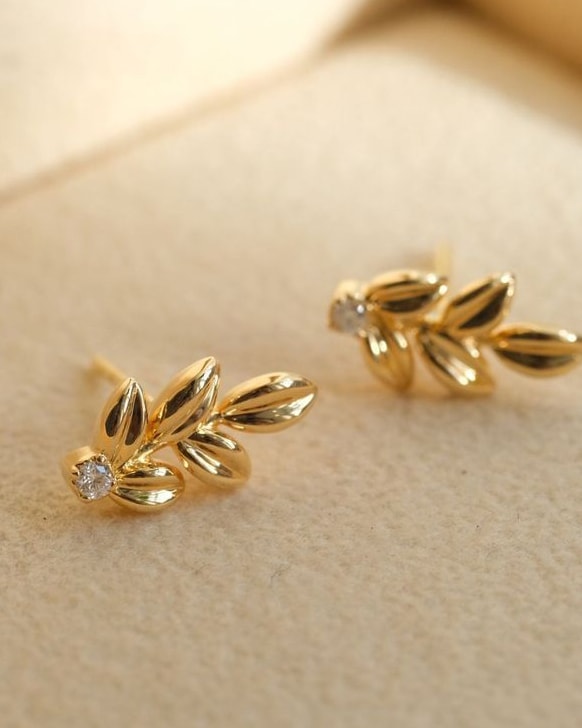 Earrings piece 6